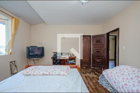 Casa à venda com 240m², 3 quartos e 13 vagasQuarto 