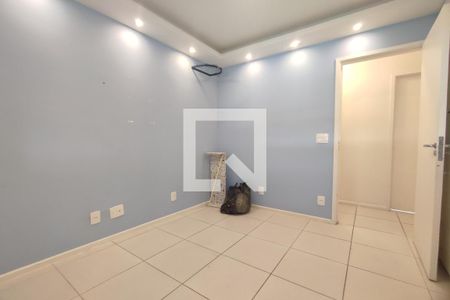 Quarto 1 de apartamento para alugar com 3 quartos, 85m² em Taquara, Rio de Janeiro