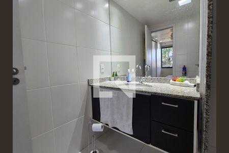 Apartamento à venda com 178m², 4 quartos e 2 vagasQuarto 2 Banheiro