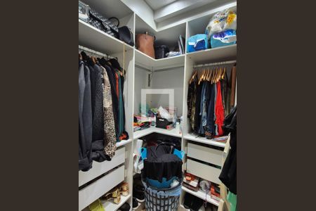 Apartamento à venda com 178m², 4 quartos e 2 vagasPiso superior 