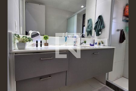 Apartamento à venda com 178m², 4 quartos e 2 vagasPiso superior 