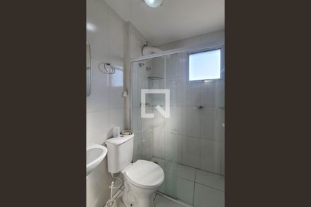Banheiro de apartamento à venda com 2 quartos, 52m² em Vila Celeste, São Paulo