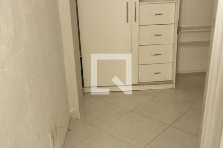 Apartamento à venda com 73m², 3 quartos e 1 vaga Apartamento à venda com 73m², 3 quartos e 1 vagaQuarto de Serviço