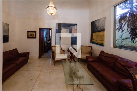 Sala de casa à venda com 4 quartos, 400m² em Belvedere, Belo Horizonte