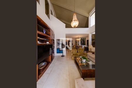 Sala de casa à venda com 4 quartos, 400m² em Belvedere, Belo Horizonte