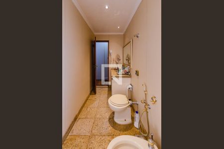 Casa à venda com 400m², 4 quartos e 4 vagasBanheiro suíte