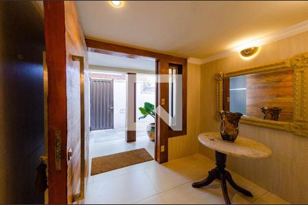 Casa à venda com 400m², 4 quartos e 4 vagasHall de entrada