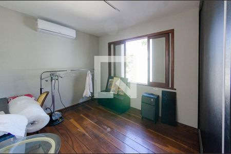 Casa à venda com 400m², 4 quartos e 4 vagasQuarto 1