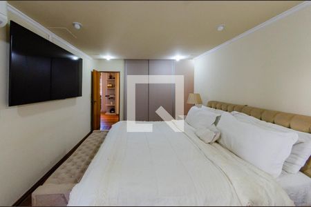 Casa à venda com 400m², 4 quartos e 4 vagasSuíte