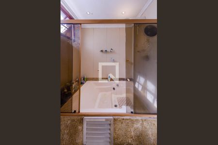 Casa à venda com 400m², 4 quartos e 4 vagasBanheiro suíte