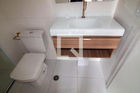 Banheiro de apartamento para alugar com 2 quartos, 38m² em Santo Amaro, São Paulo