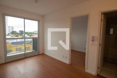 Sala de apartamento para alugar com 2 quartos, 38m² em Santo Amaro, São Paulo