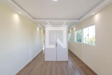 Quarto 1 de casa para alugar com 2 quartos, 88m² em Guaratiba, Rio de Janeiro