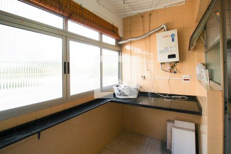 Apartamento à venda com 122m², 3 quartos e 1 vagaÁrea de Serviço