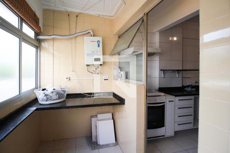 Apartamento à venda com 122m², 3 quartos e 1 vagaÁrea de Serviço