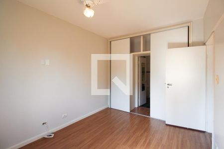 Suíte  de apartamento à venda com 3 quartos, 122m² em Vila Olímpia, São Paulo