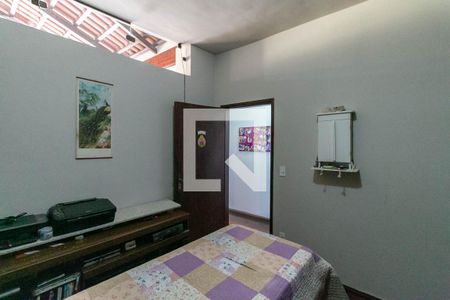 Casa à venda com 360m², 3 quartos e 2 vagasQuarto