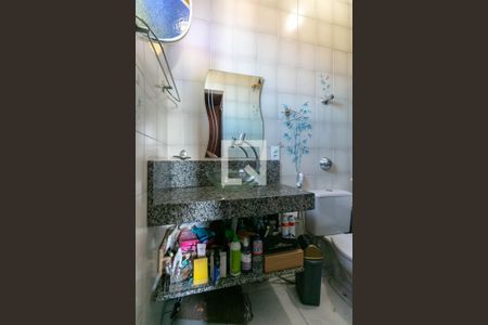 Casa à venda com 360m², 3 quartos e 2 vagasBanheiro