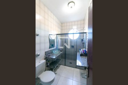 Casa à venda com 360m², 3 quartos e 2 vagasBanheiro