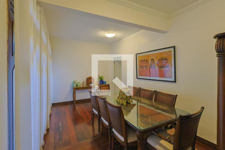 Sala de casa para alugar com 4 quartos, 310m² em Cruzeiro, Belo Horizonte