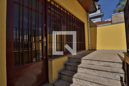 Casa à venda com 320m², 2 quartos e 2 vagasEntrada