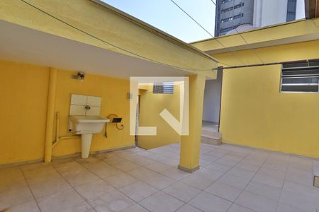 Casa à venda com 320m², 2 quartos e 2 vagasLavanderia