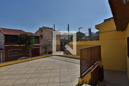 Casa à venda com 320m², 2 quartos e 2 vagasQuintal