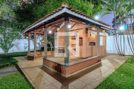 Apartamento à venda com 251m², 3 quartos e 3 vagas Apartamento à venda com 251m², 3 quartos e 3 vagasÁrea comum