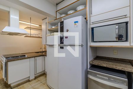 Apartamento à venda com 251m², 3 quartos e 3 vagas Apartamento à venda com 251m², 3 quartos e 3 vagasCozinha