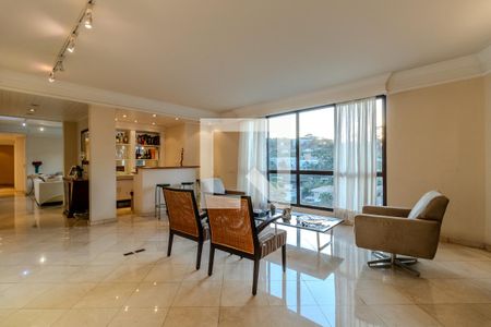 Apartamento à venda com 251m², 3 quartos e 3 vagas Apartamento à venda com 251m², 3 quartos e 3 vagasSala 2