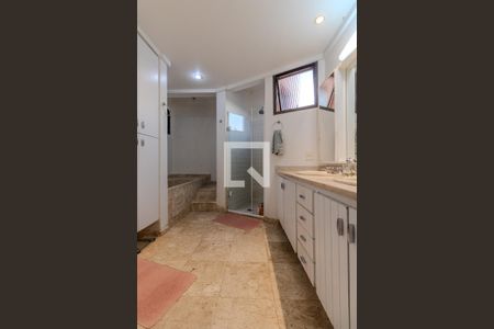 Apartamento à venda com 251m², 3 quartos e 3 vagas Apartamento à venda com 251m², 3 quartos e 3 vagasSuíte 1