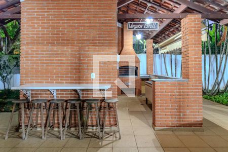 Apartamento à venda com 251m², 3 quartos e 3 vagas Apartamento à venda com 251m², 3 quartos e 3 vagasÁrea comum