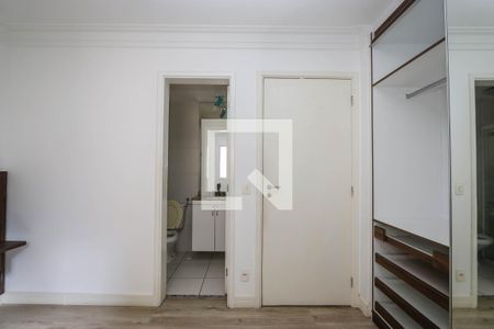 Suite de apartamento à venda com 3 quartos, 70m² em Jardim Maria Rosa, Taboão da Serra