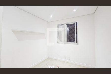 Quarto 1 de apartamento para alugar com 2 quartos, 45m² em Jardim Sabará, São Paulo