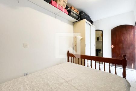 Casa à venda com 215m², 4 quartos e 3 vagasSuíte 1