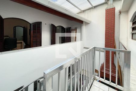 Casa à venda com 215m², 4 quartos e 3 vagasSacada - Suíte 1