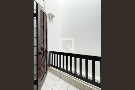 Casa à venda com 215m², 4 quartos e 3 vagasSacada - Sala de TV