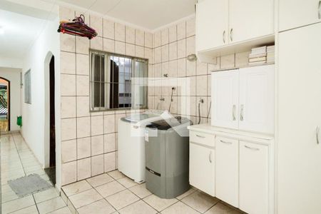 Casa à venda com 215m², 4 quartos e 3 vagasÁrea de Serviço