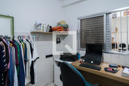 Casa à venda com 215m², 4 quartos e 3 vagasEscritório