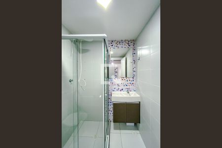 Banheiro de kitnet/studio para alugar com 1 quarto, 27m² em Brás, São Paulo