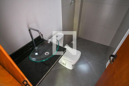 Casa à venda com 144m², 3 quartos e 2 vagasBanheiro