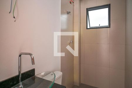Casa à venda com 144m², 3 quartos e 2 vagasBanheiro