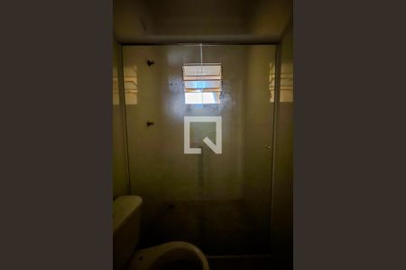 Banheiro de apartamento para alugar com 1 quarto, 39m² em Água Rasa, São Paulo