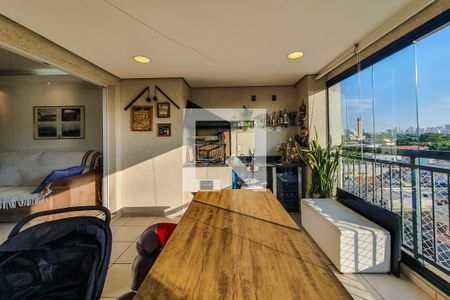 Apartamento à venda com 94m², 3 quartos e 1 vagavaranda