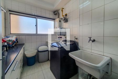 Apartamento à venda com 94m², 3 quartos e 1 vagaÁrea de Serviço