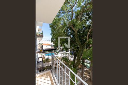 Apartamento à venda com 68m², 2 quartos e 1 vaga Apartamento à venda com 68m², 2 quartos e 1 vagaVaranda