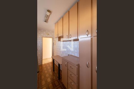 Apartamento à venda com 68m², 2 quartos e 1 vaga Apartamento à venda com 68m², 2 quartos e 1 vagaCozinha