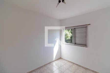 Quarto 2 de apartamento para alugar com 2 quartos, 68m² em Vila Carrao, São Paulo
