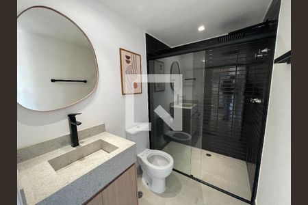 Banheiro de apartamento à venda com 1 quarto, 38m² em Butantã, São Paulo