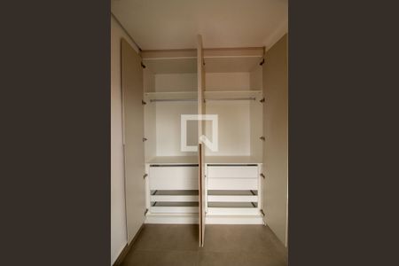 Quarto 1 - Armários de apartamento para alugar com 1 quarto, 38m² em Butantã, São Paulo